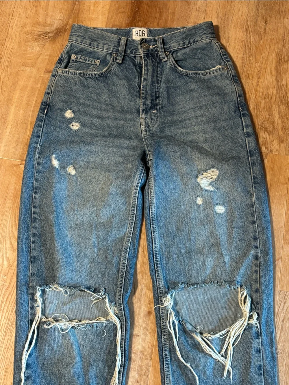 Urban Outfitters BDG High Rise Baggy Distressed Frayed Raw Hem Size 24 - Picture 12 of 15